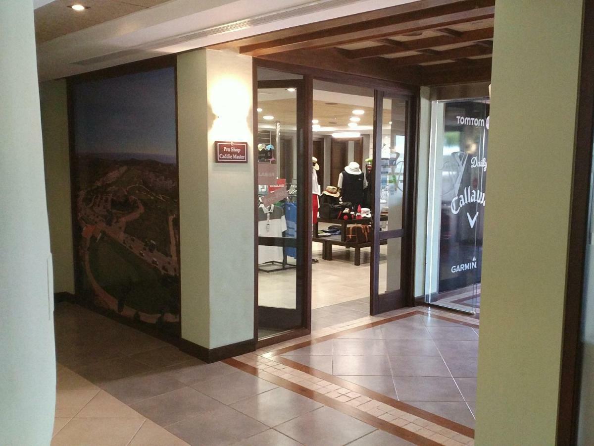 Urb. Valle Romano Capitolio 11B-C Естепона Екстериор снимка